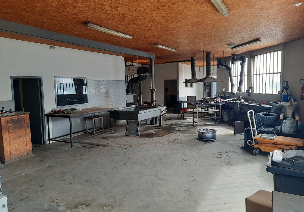 xr:d:DAGAubjb2ik:24,j:2063072049968386288,t:24033117