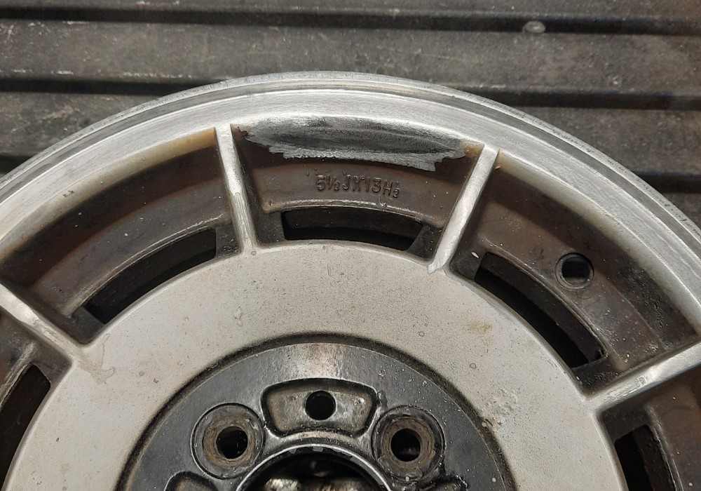 xr:d:DAGAubjb2ik:24,j:2063072049968386288,t:24033117