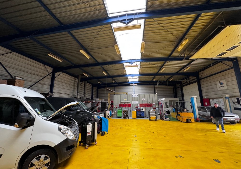 xr:d:DAGAuFTS3VA:4,j:2763381377333498796,t:24032716