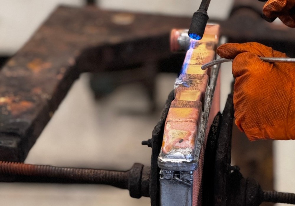 xr:d:DAGAubjb2ik:9,j:5159296392539830794,t:24032719