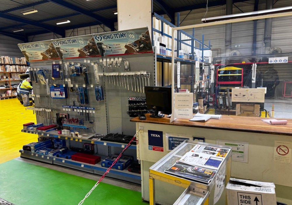 xr:d:DAGAuFTS3VA:4,j:2763381377333498796,t:24032716